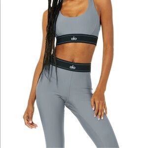 ALO Yoga Women's Sleek Violet Sports Bra and Leggings set